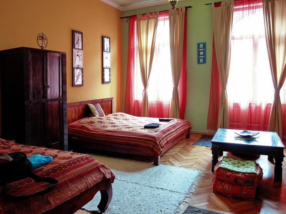 Bpm-Maharaja Rooms Budapest Extérieur photo